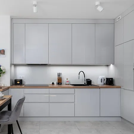 Manufaktura - Parking & Balcony - By Rentujemy Lodz