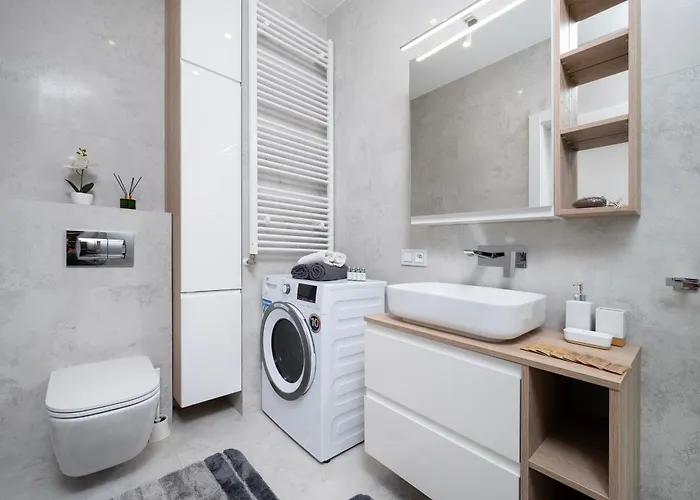 Lejlighed Manufaktura - Parking & Balcony - By Rentujemy Łódź