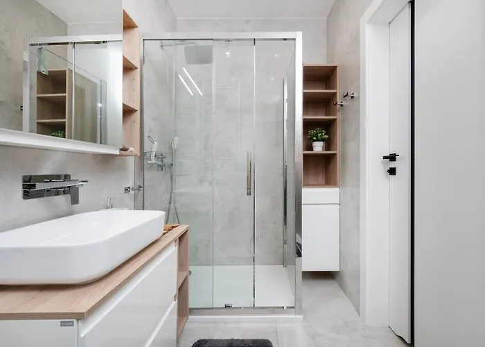 Lägenhet Manufaktura - Parking & Balcony - By Rentujemy Łódź